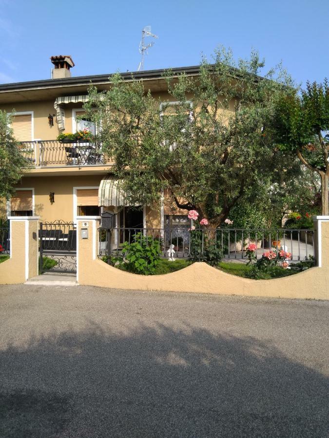 Casa Patty Villa Sirmione Bagian luar foto